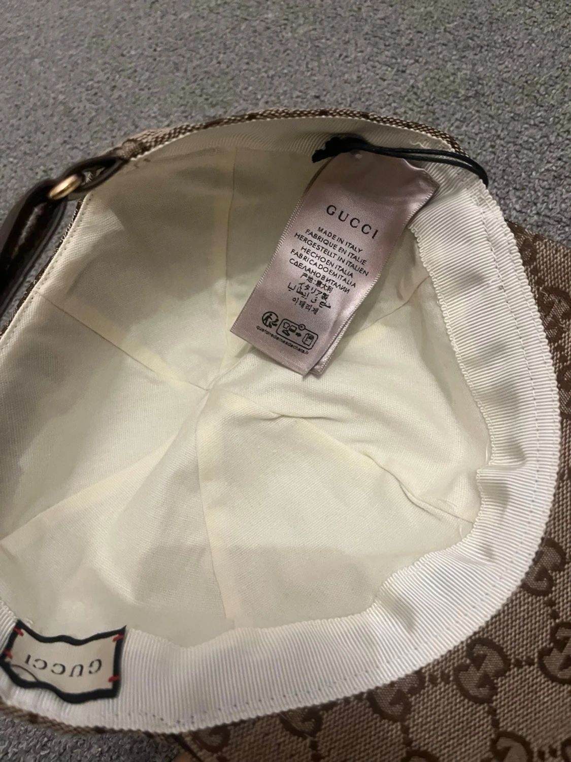 Gucci beige keps med GG-mönster - 2