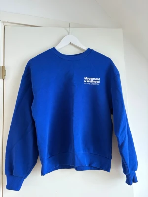 Sweatshirt med tryck - Använd fåtal gånger, som ny! 