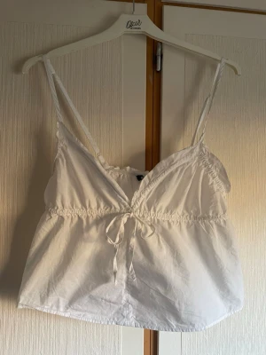 Linne - Linne använt en gång från Gina köpt för 299kr!