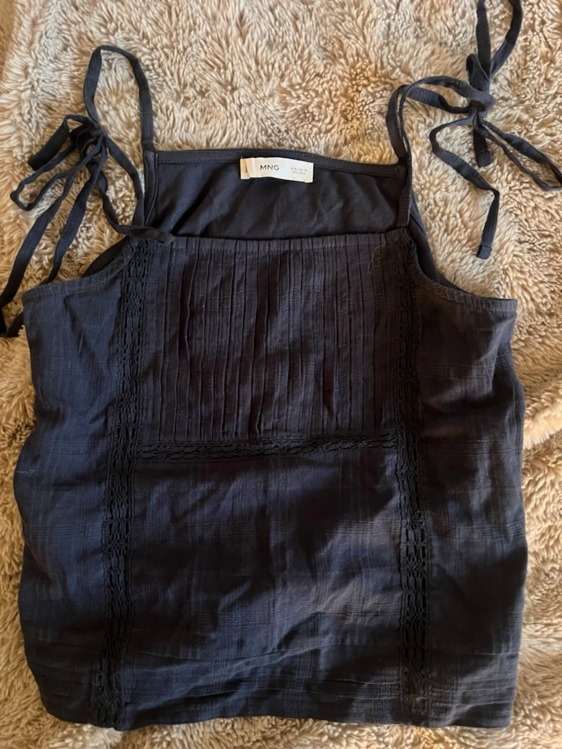 Mörkblå linnetopp med knytband - 3