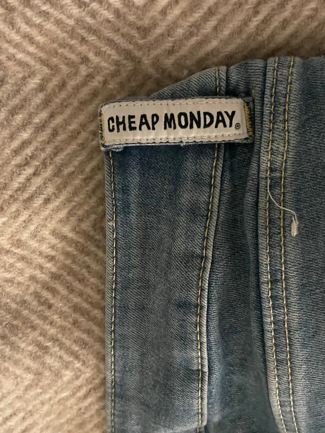 Ljusblå bootcut jeans med låg midja - 3