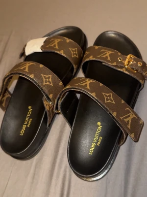 Sandaler bruna  - Bruna sandaler storlek 38 