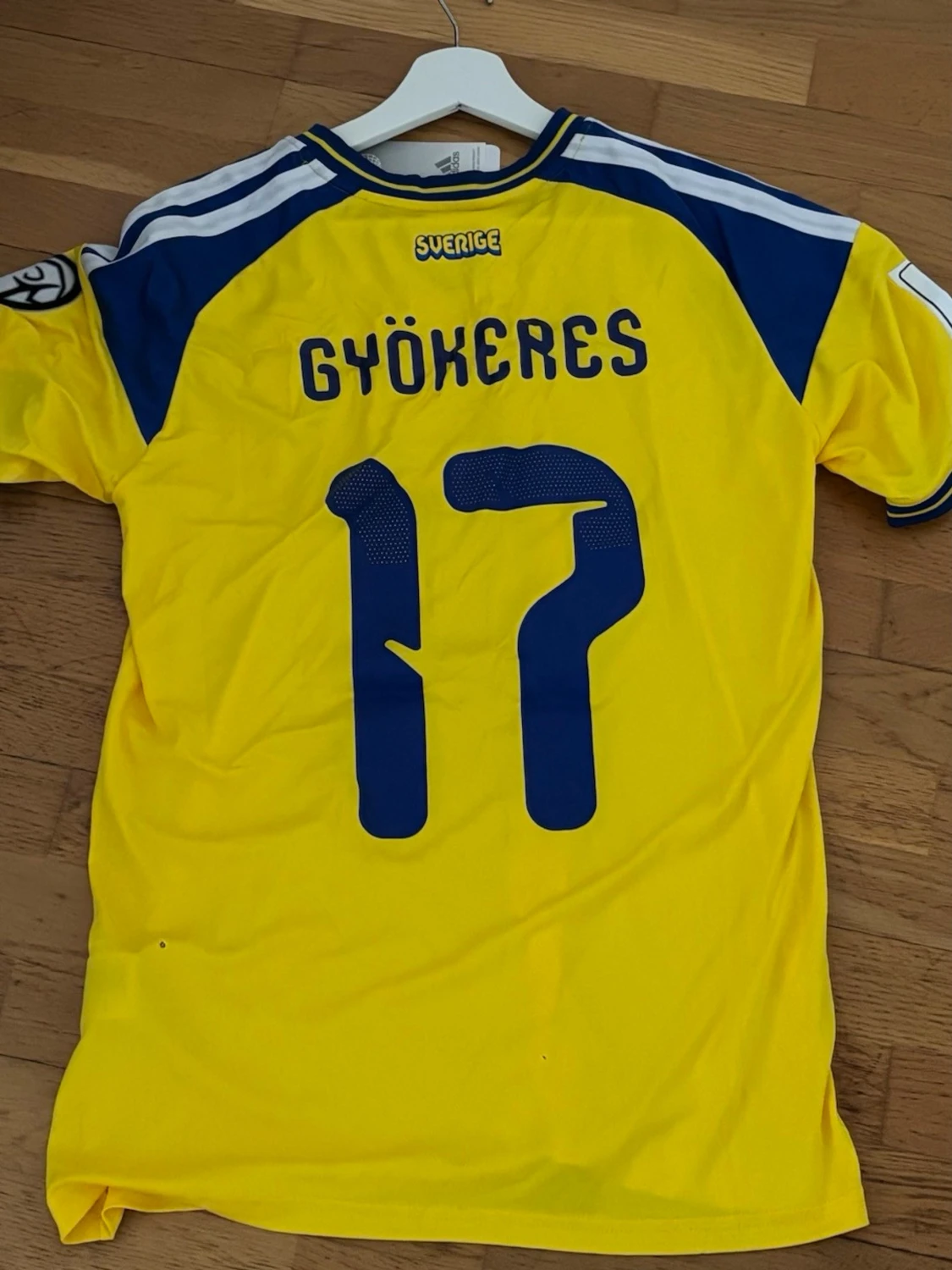 Sverige VM fotbollströja Gyökeres 17 - 2