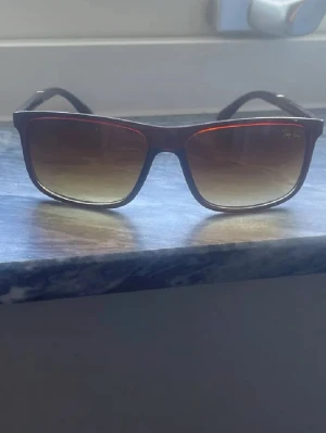 Ray-Ban solglasögon  - Stiliga rayban solglasögon