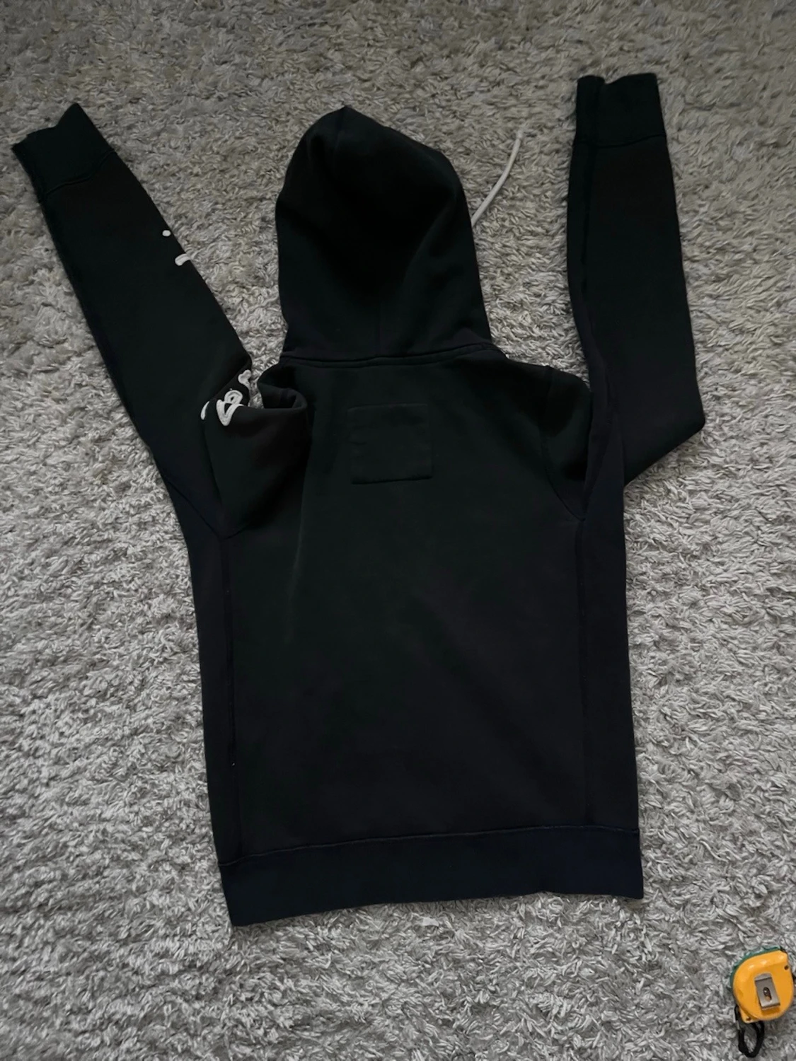 Svart hoodie från Abercrombie & Fitch - 2