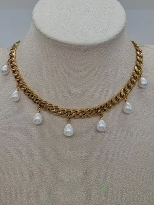 Handgjort halsband med pärlor  - Material-rostfritt stål.  Kedjetjocklek-7, 2mm #67