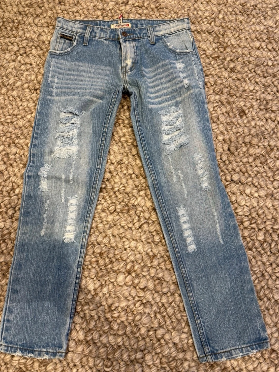 Ljusblå slitna FSD jeans - 1