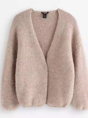 Beige stickad kofta ifrån Lindex - Mörk-Beige Lindex Kofta i st XS/S❤️bra skick, liten i storlek