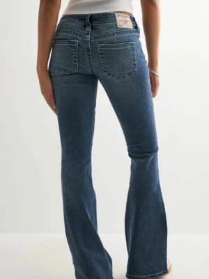 True religion jeans  - Super snygga lågmidjade jeans från True religion i mycket bra skick ! Passar perfekt nu till våren med en ljusare blå färg och bootcut passform. Ordinarie pris: 1200kr 