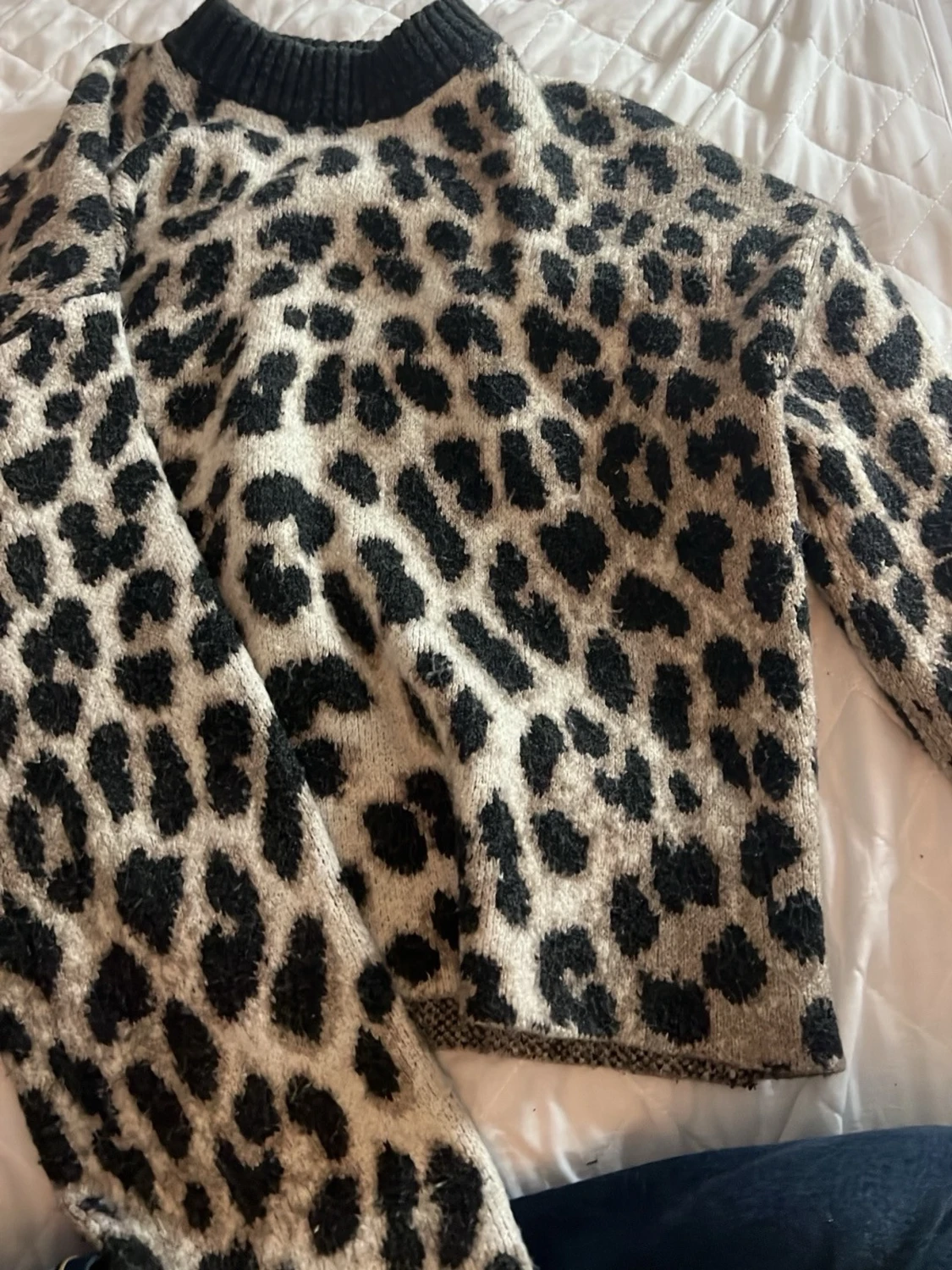 Leopardmönstrad stickad tröja - 2