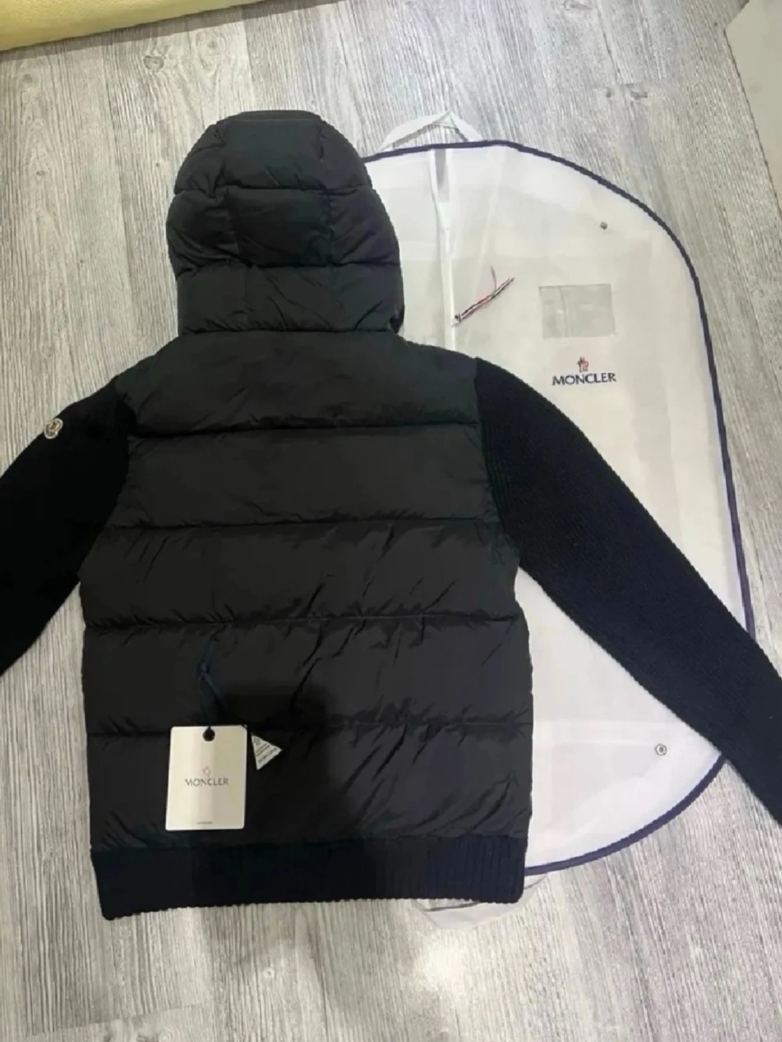 Moncler cardigan/bb hoodie på köpet - 2