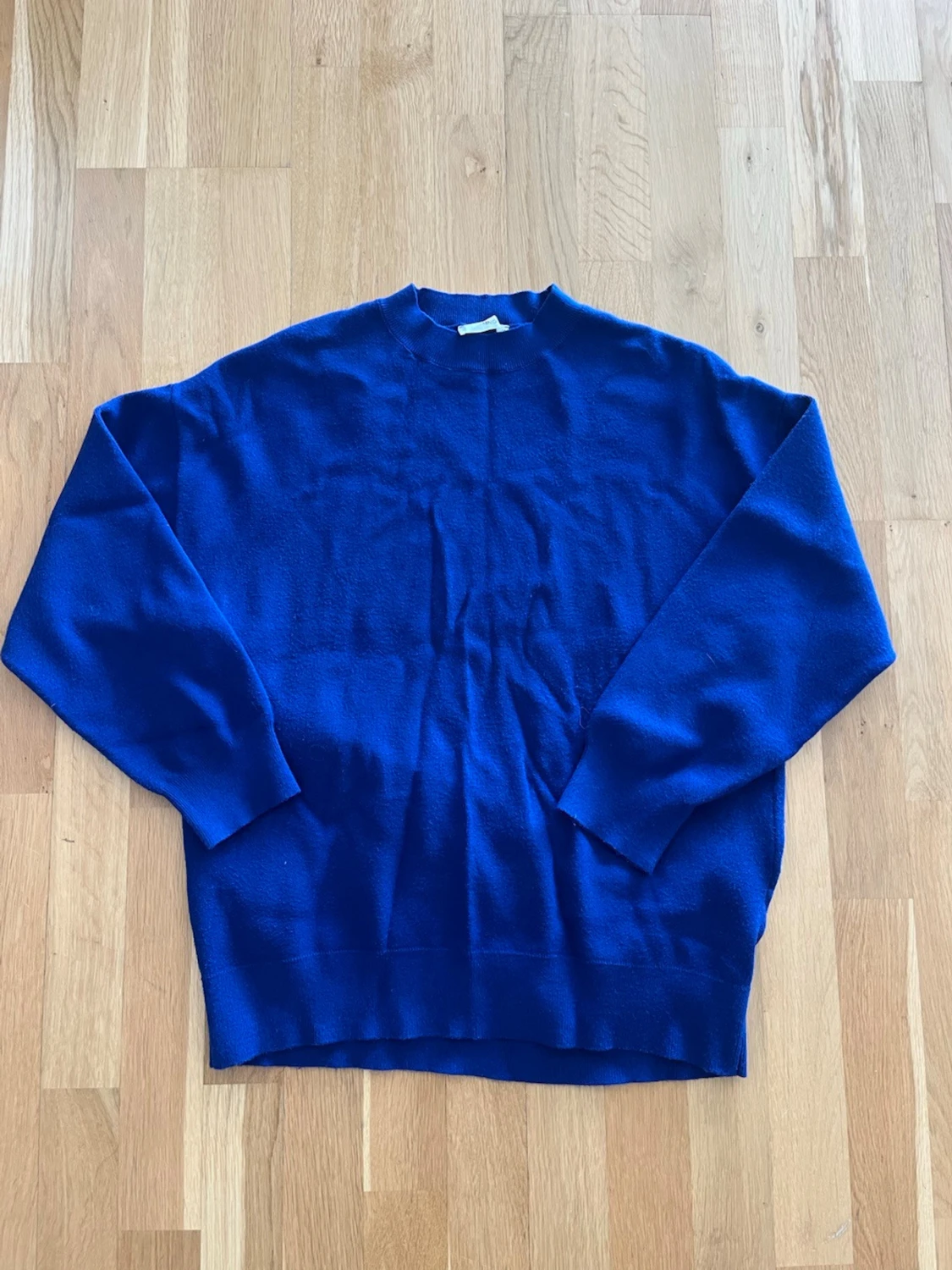 Kornblå stickad tröja unisex - 1