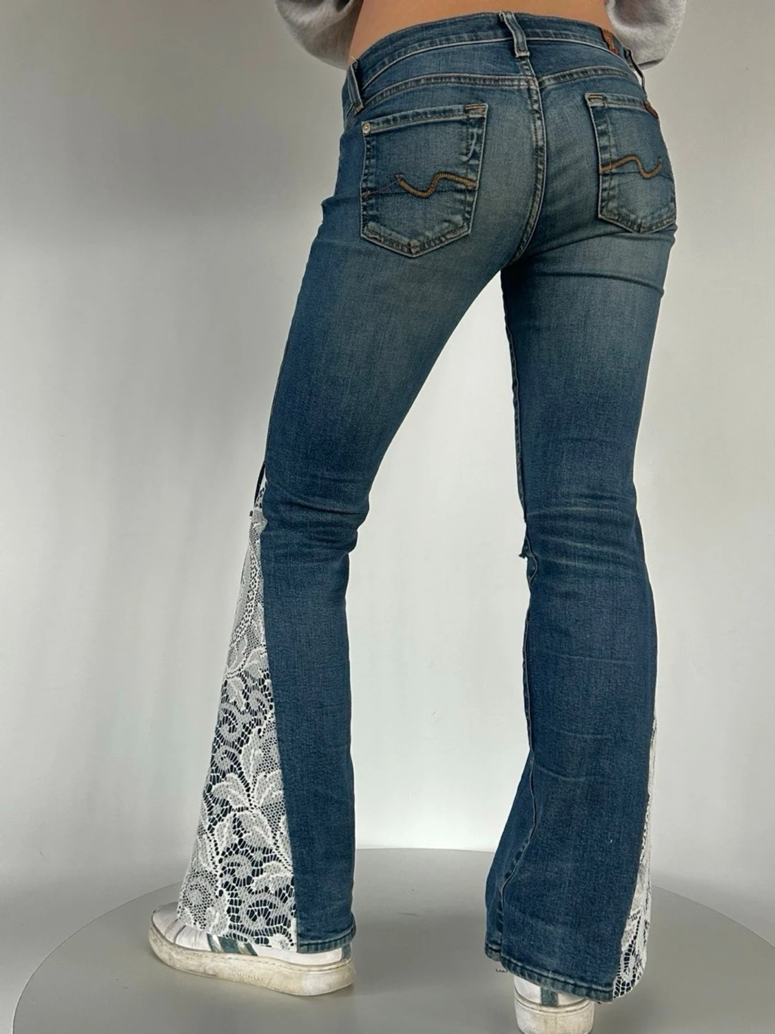 Scratched Jeans - 2