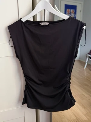 Tröja - Tröja från h&m. Sitter tajt och snyggt