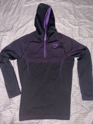 Onyx v5 Hoodie Lila - Lyckades beställa en lila onyx v5 hoodie på droppet i storlek XL.  Pris kan diskuteras 