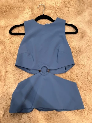 Trendig topp! - Såå snygg använd 1 gång 🩷