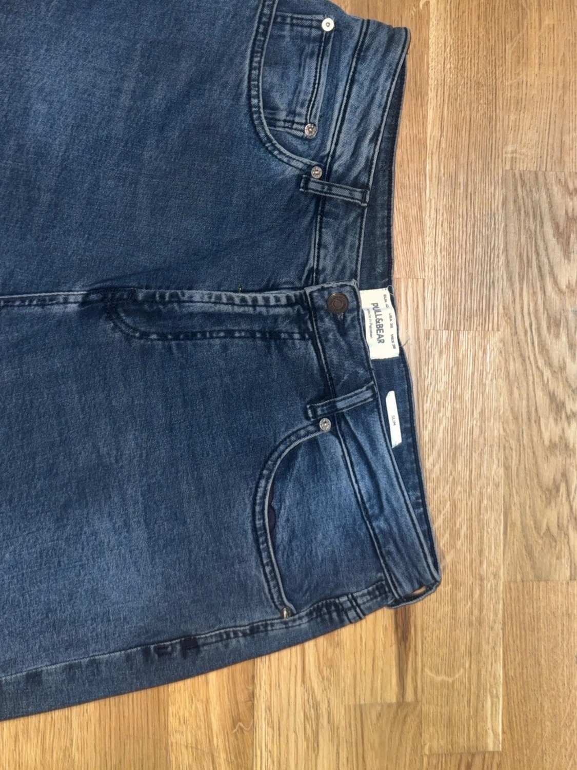 Pull and bear Mörkblå raka jeans - 3