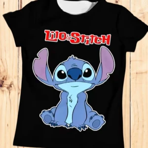 Svart T-shirt med Stitch! - Svart T-shirt med Stitch-motiv fram i storlek 158. Oanvänd! 