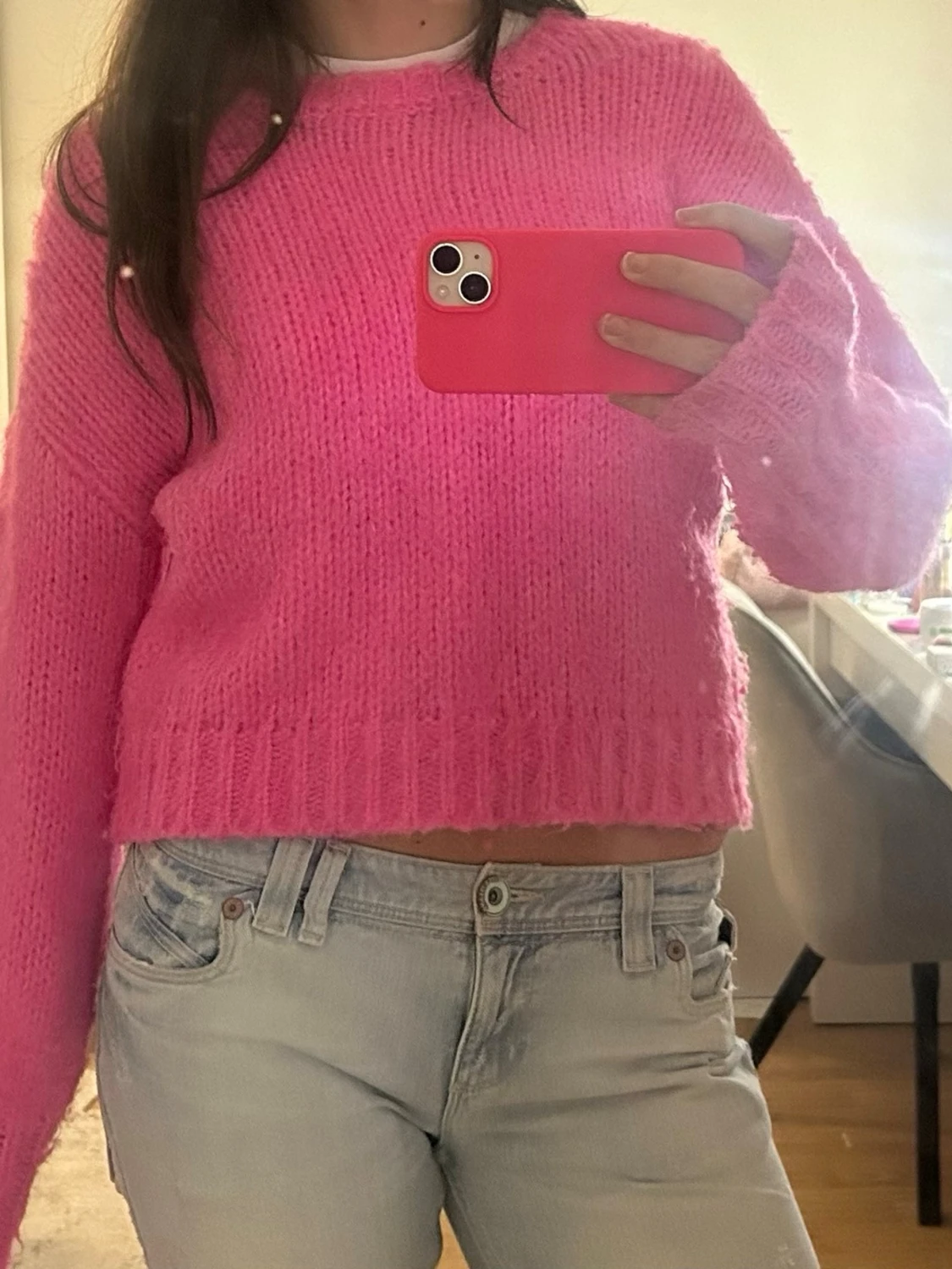 Neonrosa stickad tröja