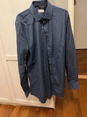 Tiger of Sweden skjorta - Använd en gång