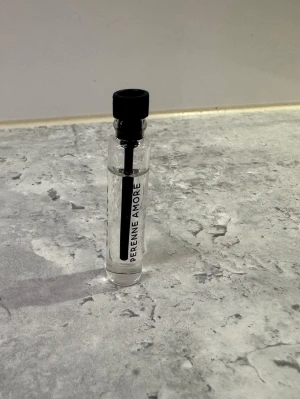 Essnce - Perenne amore - Essnce - Perenne amore, köpt nyligen och provad en gång