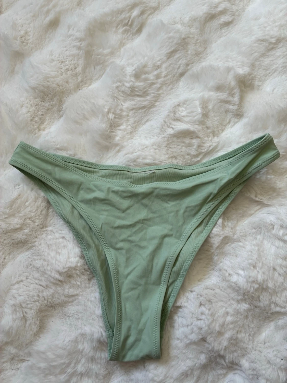 Ljusa gröna binikitrosor 