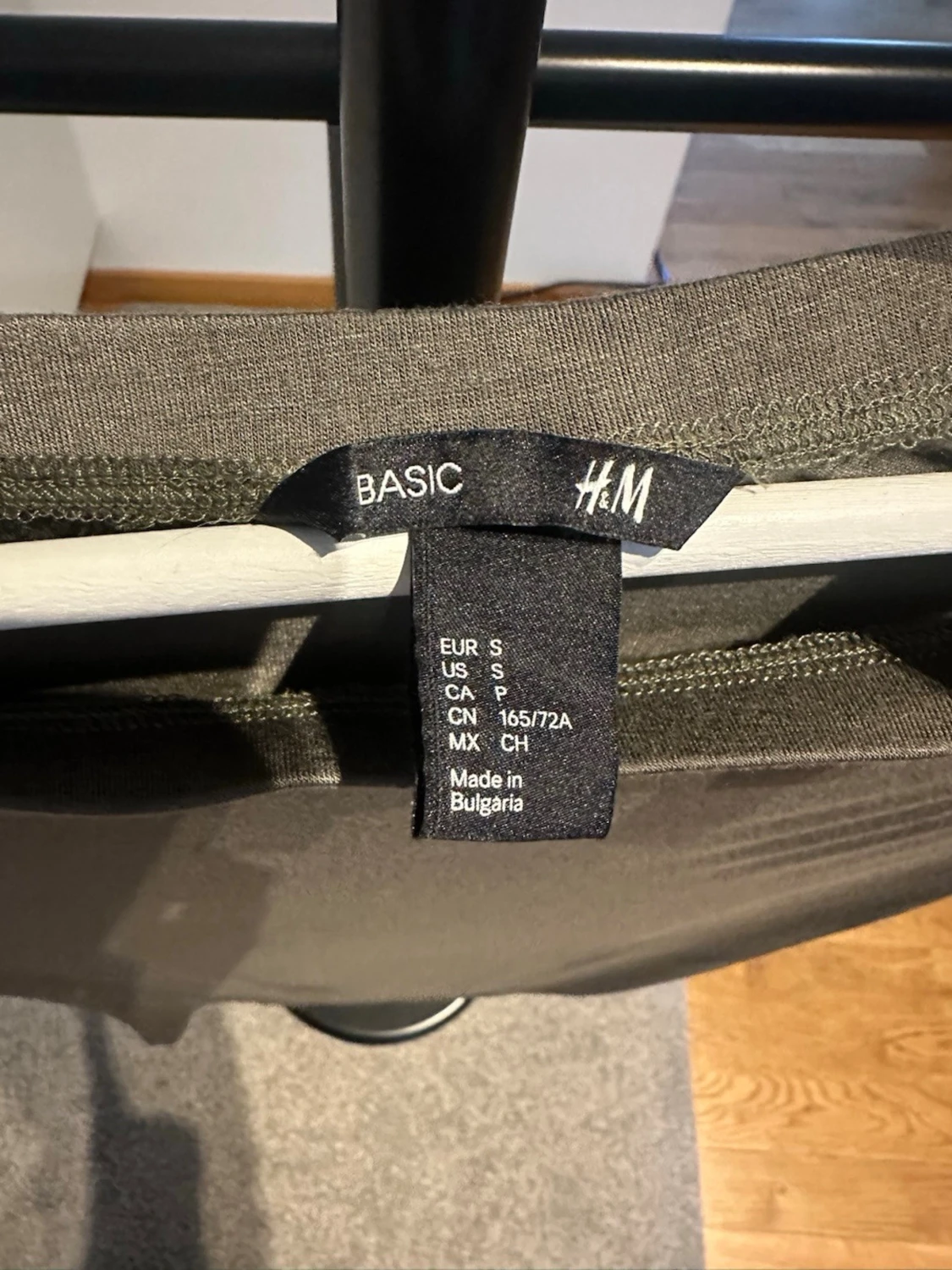 Mörkgrön ärmlös klänning H&M - 3