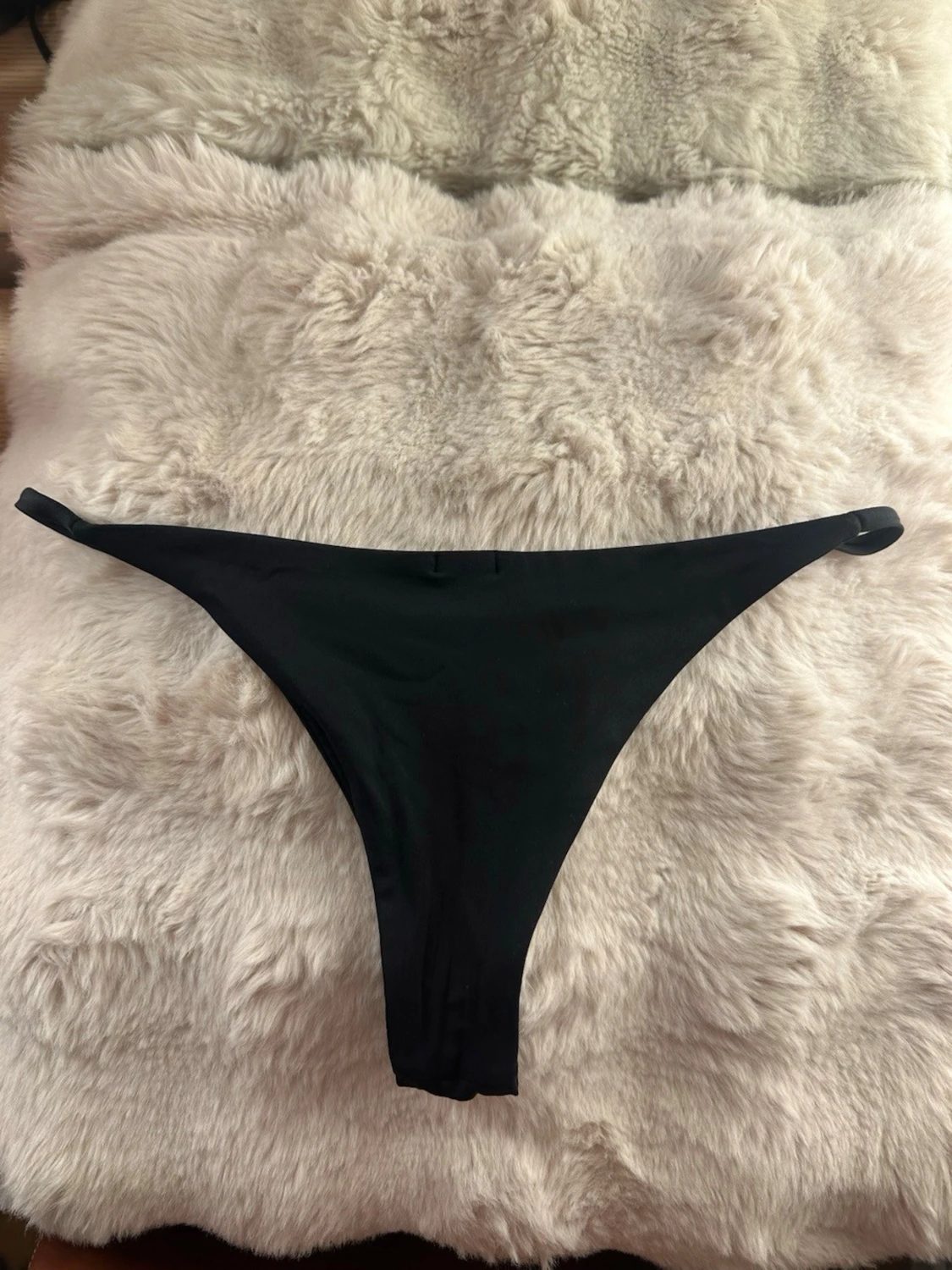 Subdued bikini - 4