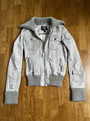 Vintage jacka - Cool vintage jeansjacka i storlek S