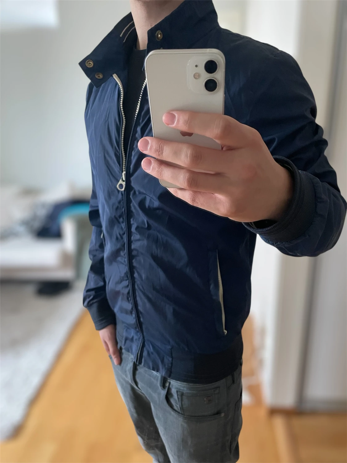 Marinblå vindjacka från Scotch & Soda - 1