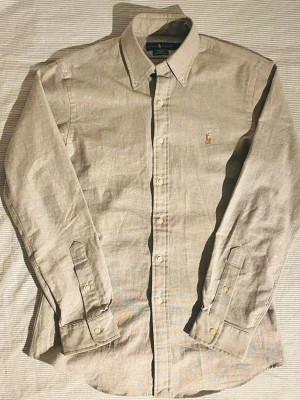 Ralph lauren skjorta - Snygg Ralph lauren skjorta i mycket bra skick, 