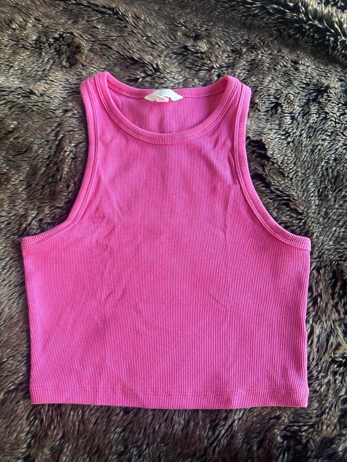 Ribbad rosa croppad linnetopp