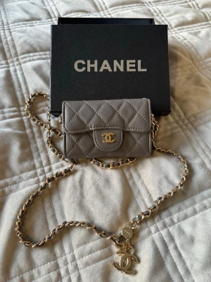 Mini väska  - ‼️‼️ FASTA PRISER ‼️‼️ var vänlig och respektera dom fasta priserna jag har. Och detta är COPY ‼️