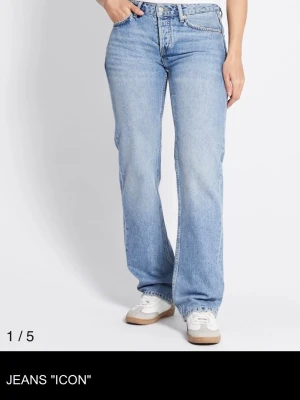 (VITA!) Icon jeans - Helt oanvända jeans från lager157. Med prislapp. Orginalpris 400kr. 