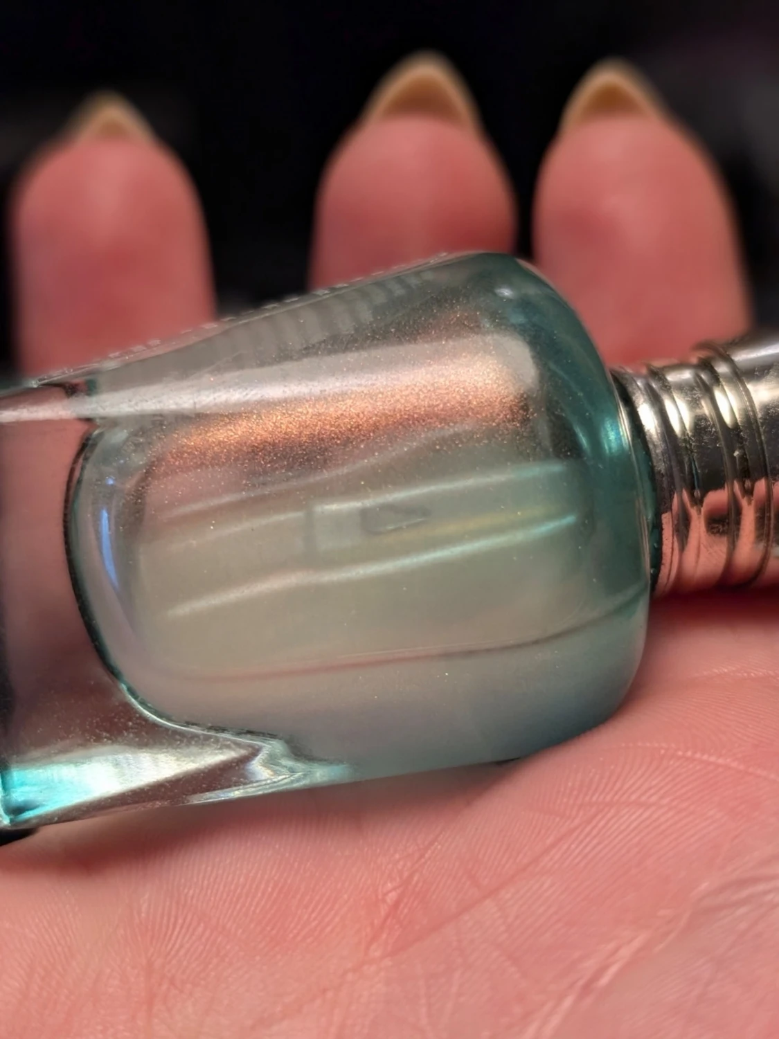 Sally Hansen skimrande topplack 14,7 ml - 2