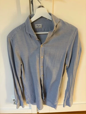 Stenströms skjorta  - Snygg skjorta från Stenströms. Hör av er vid fler frågor!