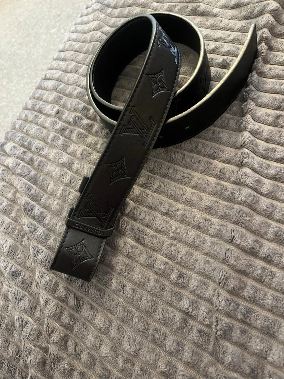 Svart Louis Vuitton skärp i skinn - 1