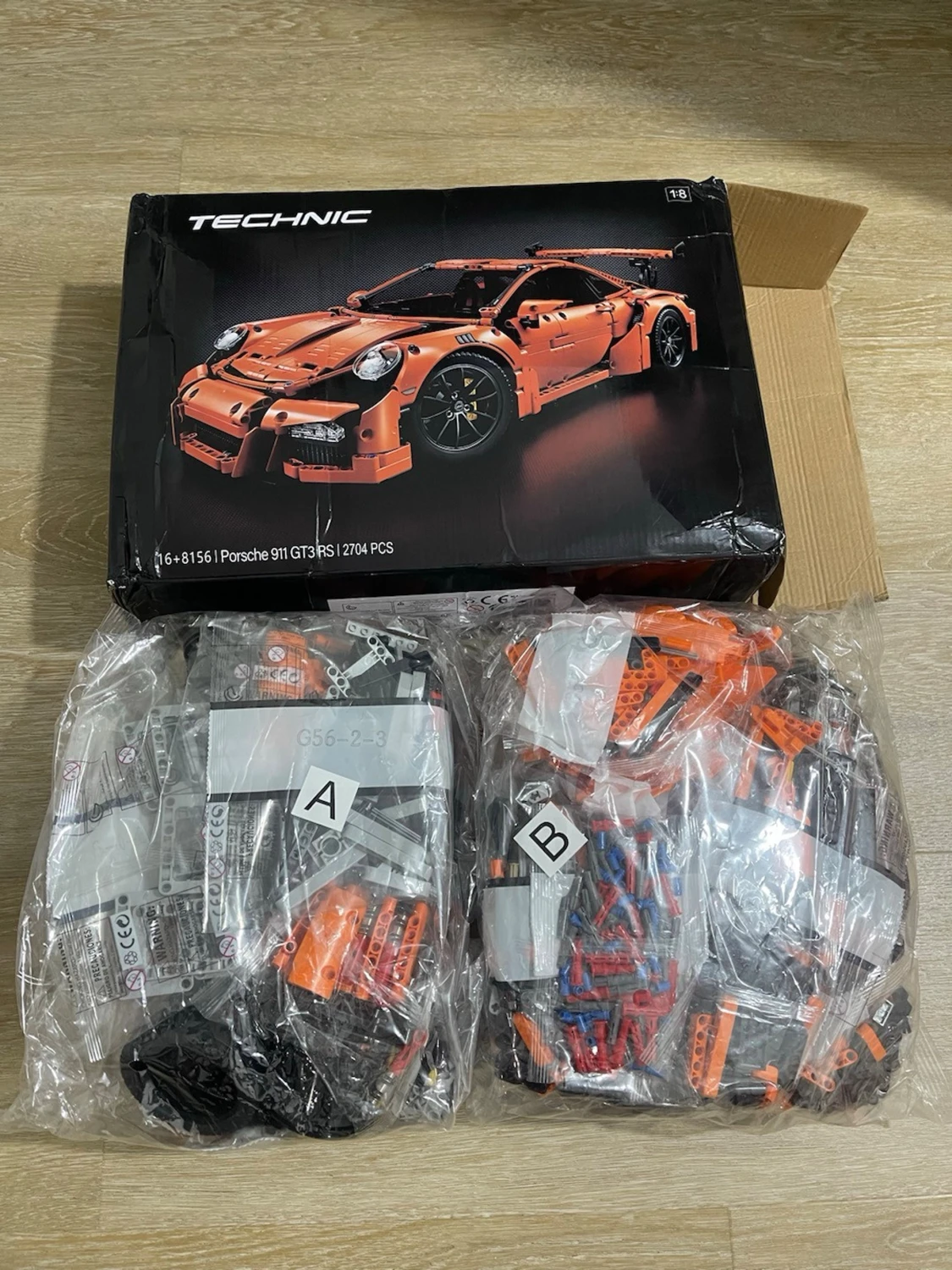 Lego Technic Porsche 911 GT3 RS - 3