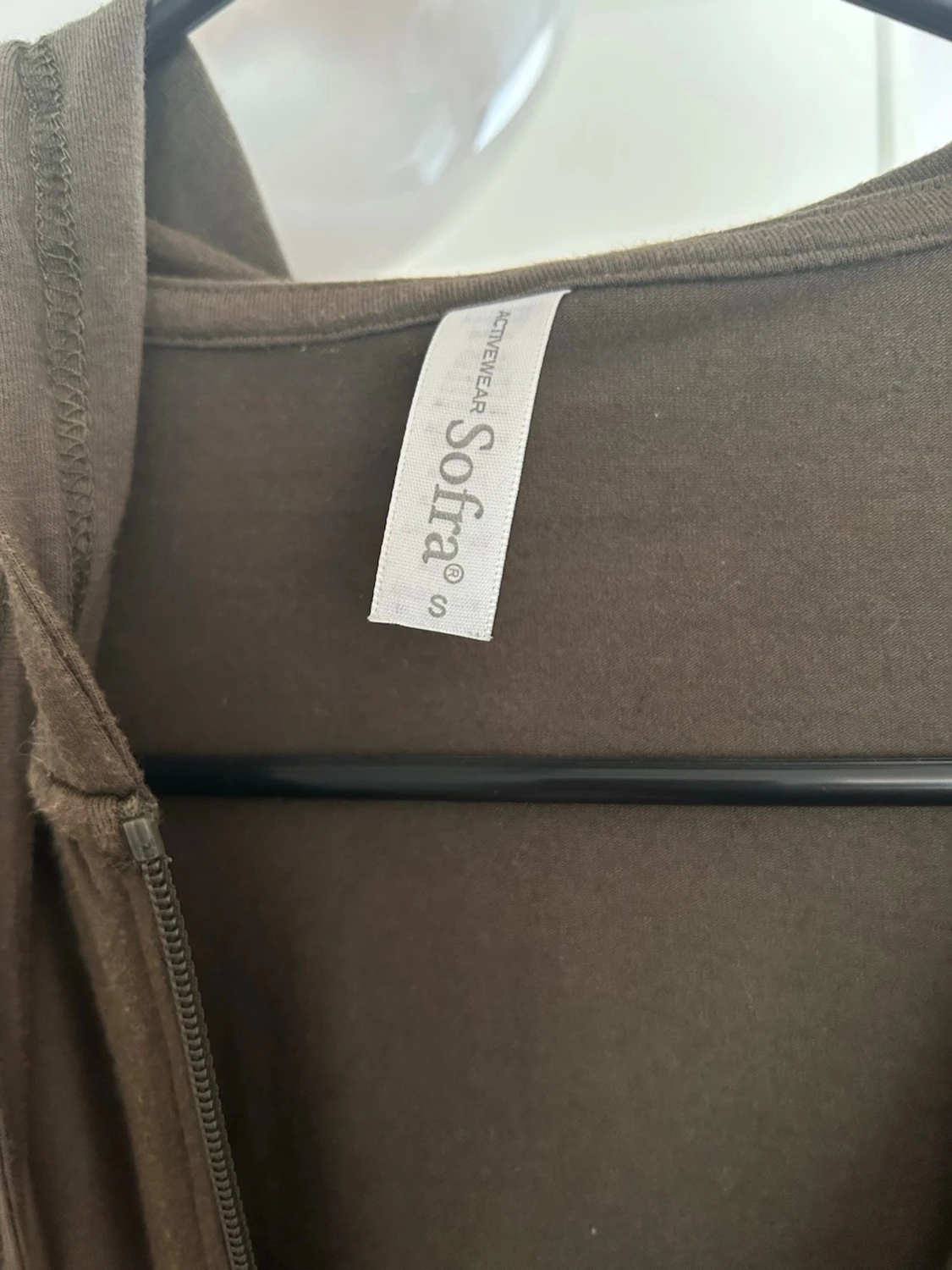 Lätt sommar olivgrön hoodie med dragkedja - 2