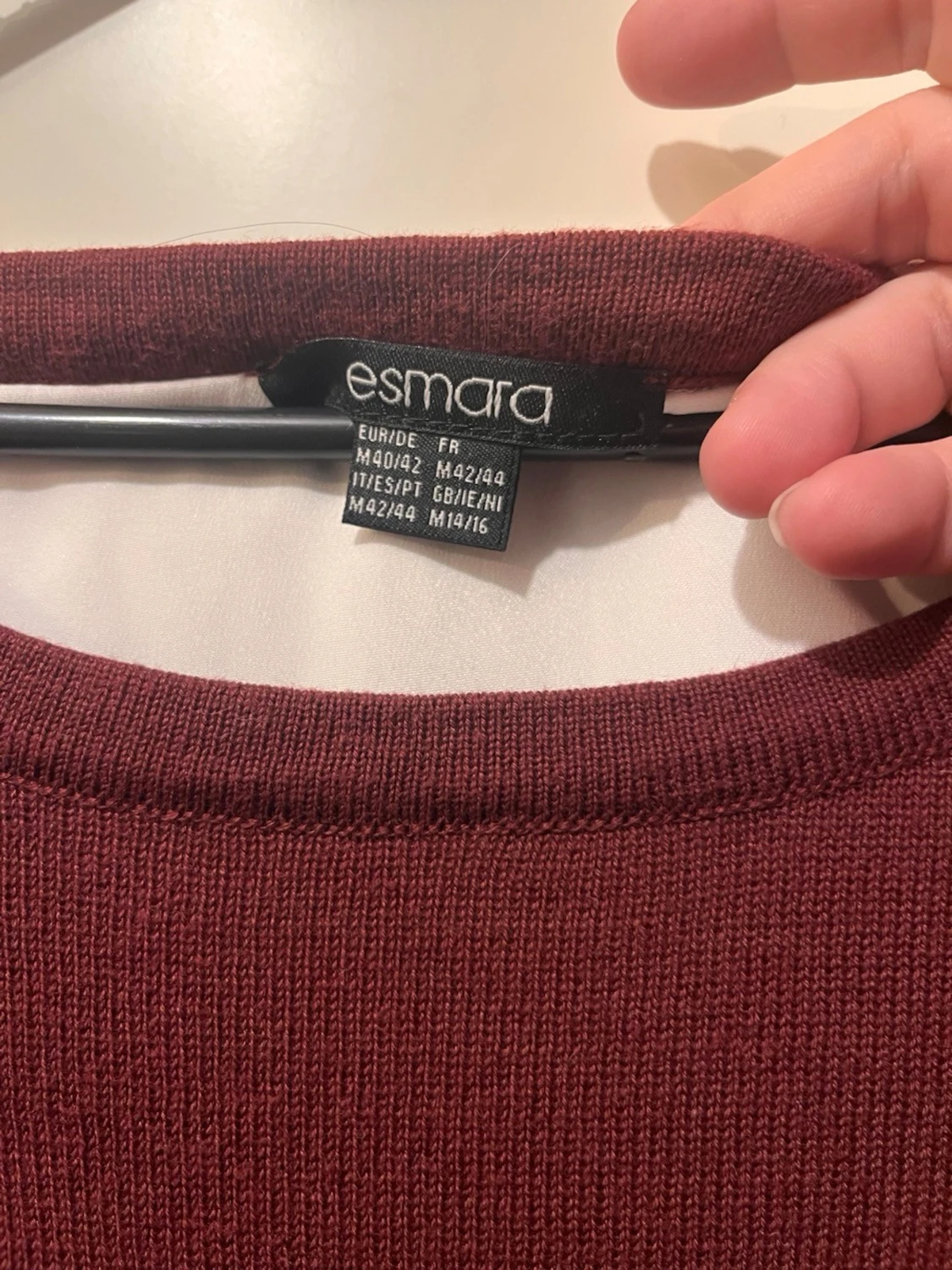 Vinröd burgundy tröja strl M - 2