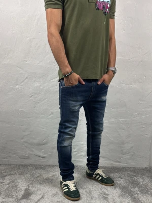 Replay jeans  - Ett par riktigt snygga Replay jeans i storlek W30 L30 i modellen Jondrill