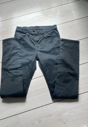 Nudie jeans - Riktigt snygga jeans från nudie i bra skick. Skriv vid minsta fråga