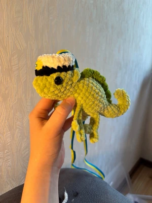Studenthänge 🦎  - Virkad av mig 