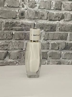 Montblanc Signature  -  Montblanc  Signature 30ml flaska. Testad. Se bilder för noter 