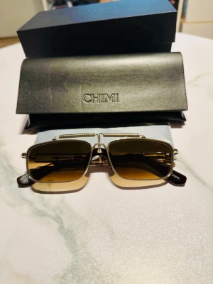 Silvriga solglasögon från CHIMI - Brand new amazing Chimi sunglasses. Sold out from stores . New price 2800kr, my price 1100kr .