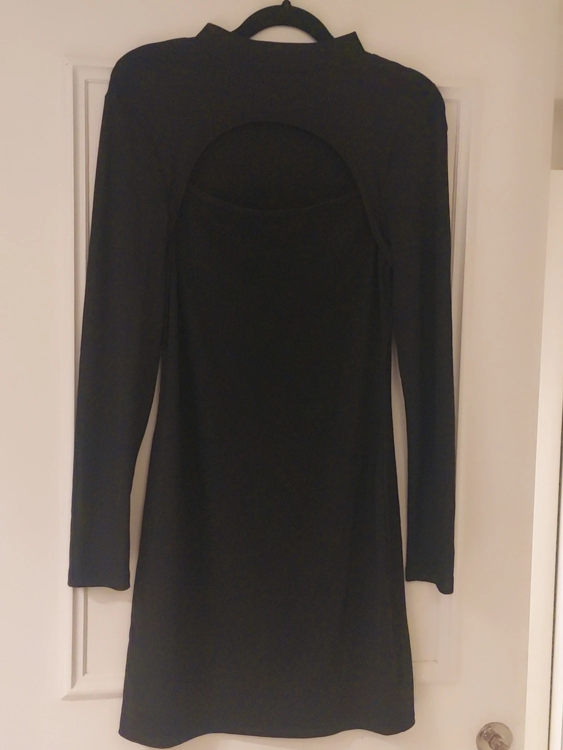 Svart ribbad kortklänning cut out - 2