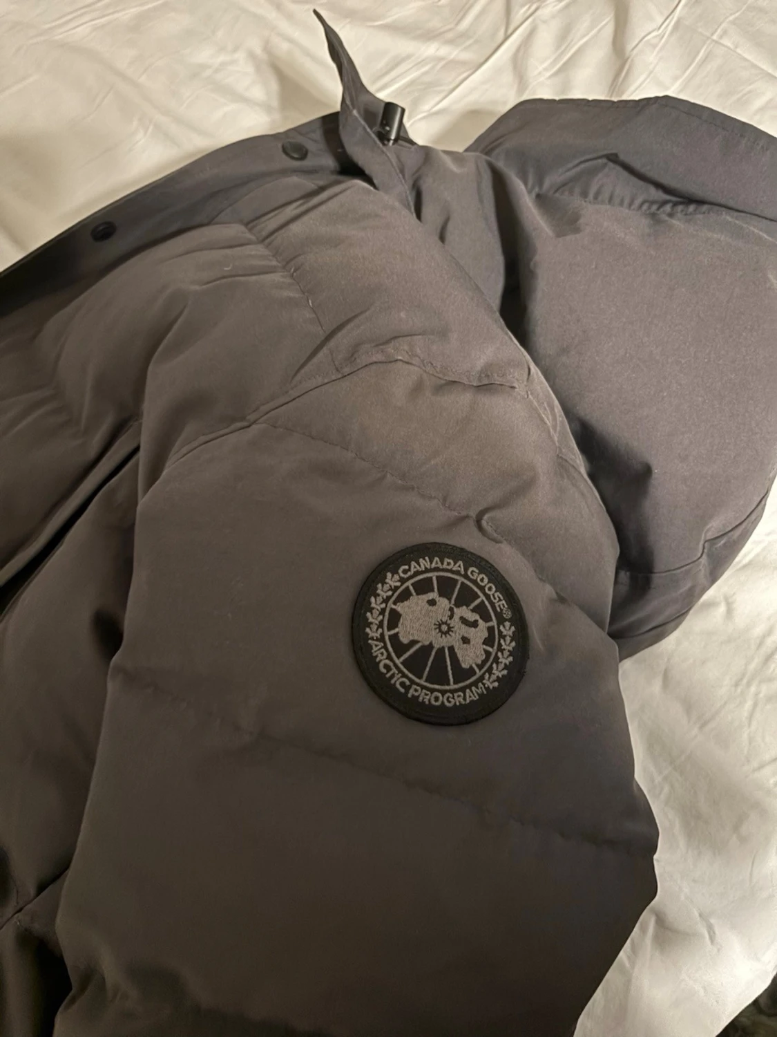 Canada goose black label - 3