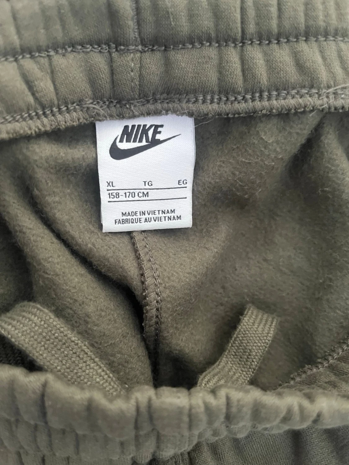 Grön Nike tracksuit - 2