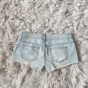 U31 Superlowrise jeansshorts  - Midja ca 39