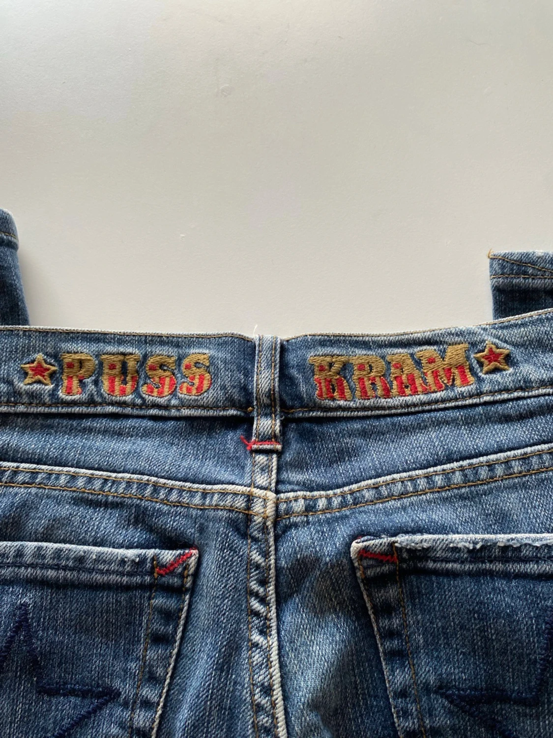 Blåa Puss & Kram jeans med stjärnor - 2
